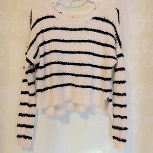 Abercrombie Striped Fuzzy Sweater Large Kids Oversized